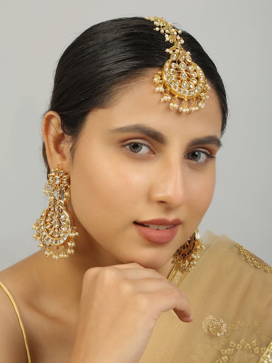 Jewellery Femizen | Women'S Kundan Earrings U0026 Maang Tikka Set - Femizen Golden