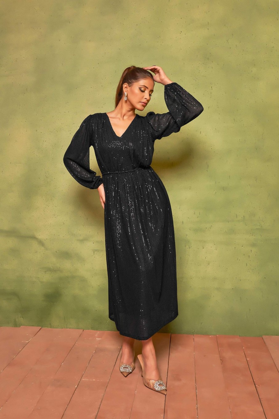 Women Curvy Lane | Women'S Rich Sequin Pleated Dress For Effortless Nights. - Curvy Lane Black