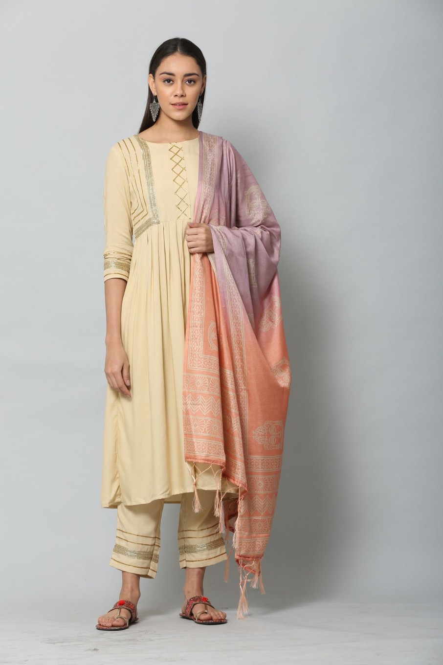 Women VAABA | Women'S Peach Color Art Silk Digital Printed Dupatta - Vaaba