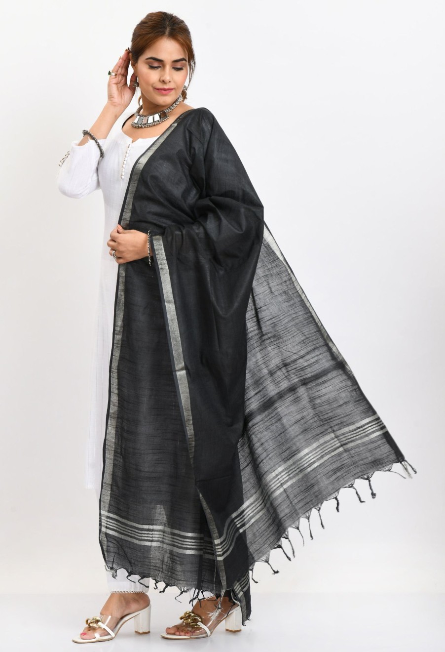 Women Moeza | Women'S Linen Cotton Silver Border Dupatta - Moeza Black