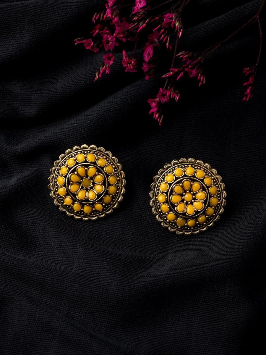 Jewellery Morkanth | Women'S Yellow Gold Plated Circular Artificial Beaded Handcrafted Studs Earrings - Morkanth