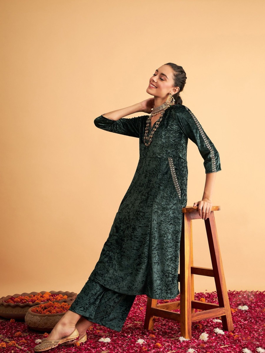 Women Lyush | Women'S Emerald Velvet Embroidered Pocket Anarkali Dress - Lyush