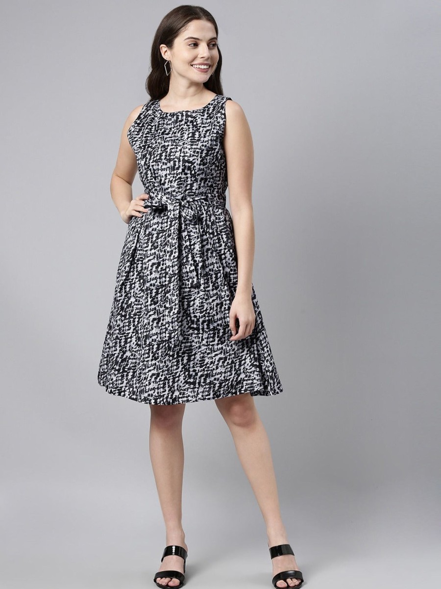 Women Ahika | Women'S Crepe Abstract Printed Dress - Ahika Black