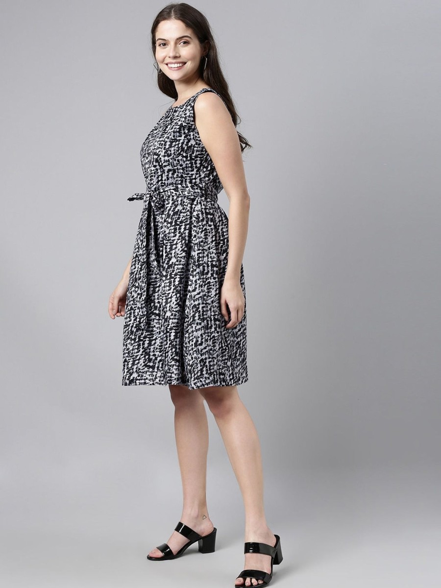 Women Ahika | Women'S Crepe Abstract Printed Dress - Ahika Black