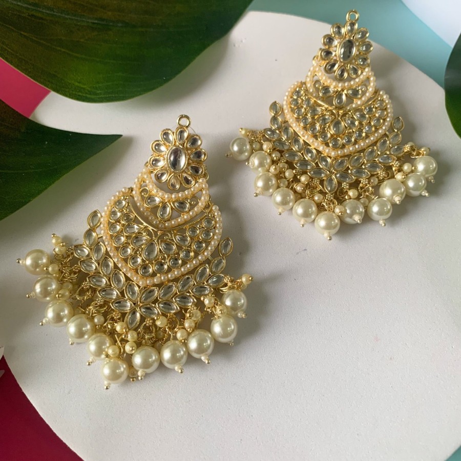 Jewellery I Jewels | Women'S Gold Plated Traditional Handcrafted Pearl Kundan Beaded Chandbali Earrings - I Jewels White