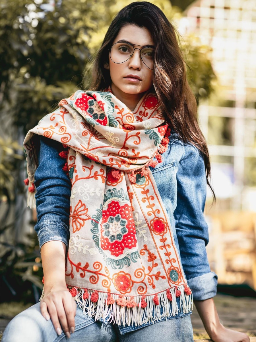 Women MESMORA FASHION | Women'S Beige Woollen Embroidered Khadi Muffler With African Motifs - Mesmora Fashion