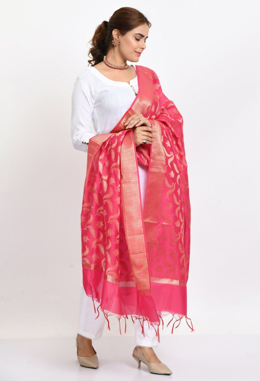 Women Moeza | Women'S Banarsi Silk Floral Woven Design Dupatta - Moeza Pink