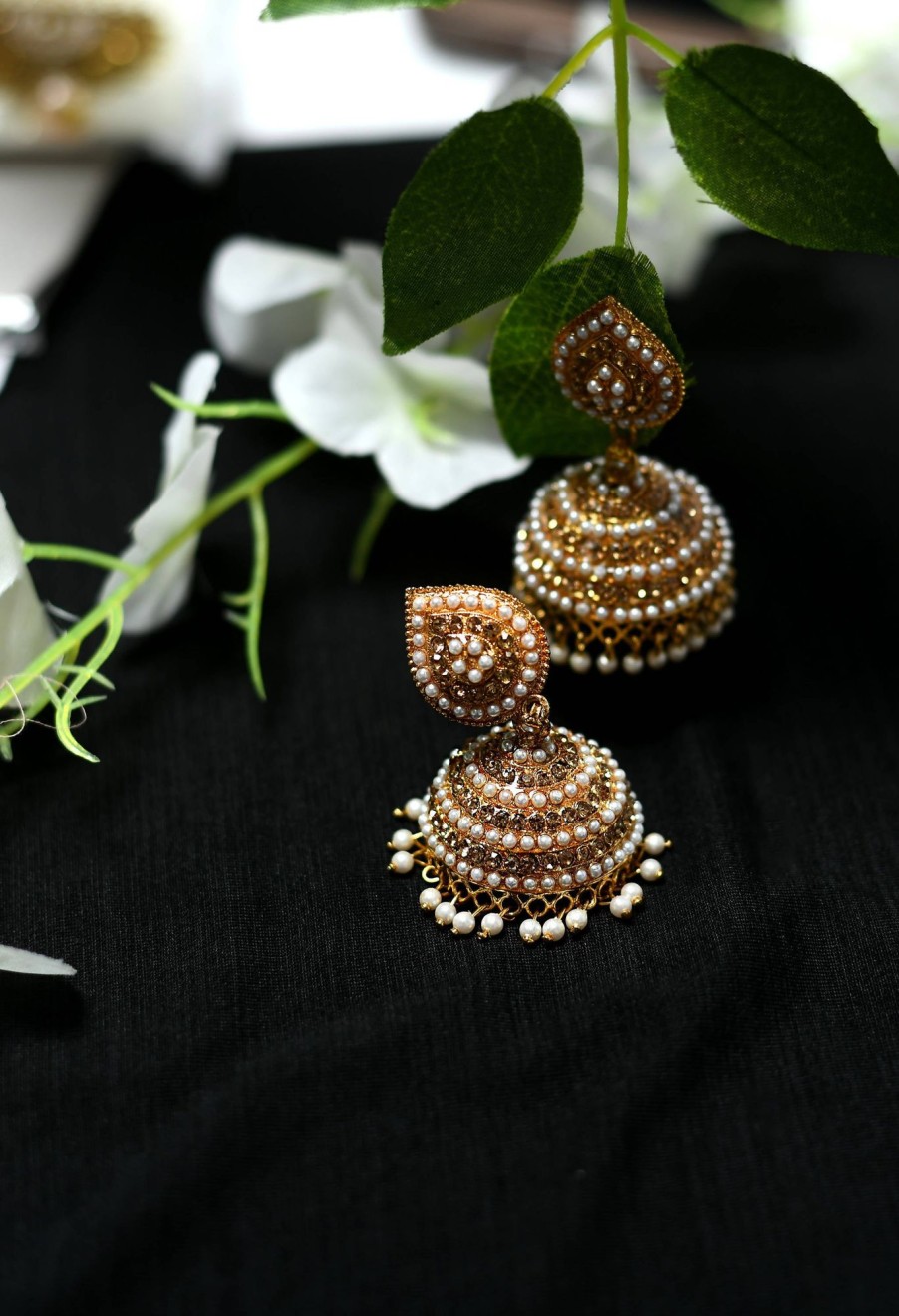 Jewellery Kamal Johar | Johar Kamal Traditional Leaf Design Jhumka With Stone U0026 Pearl Earrings Jker_032 Golden