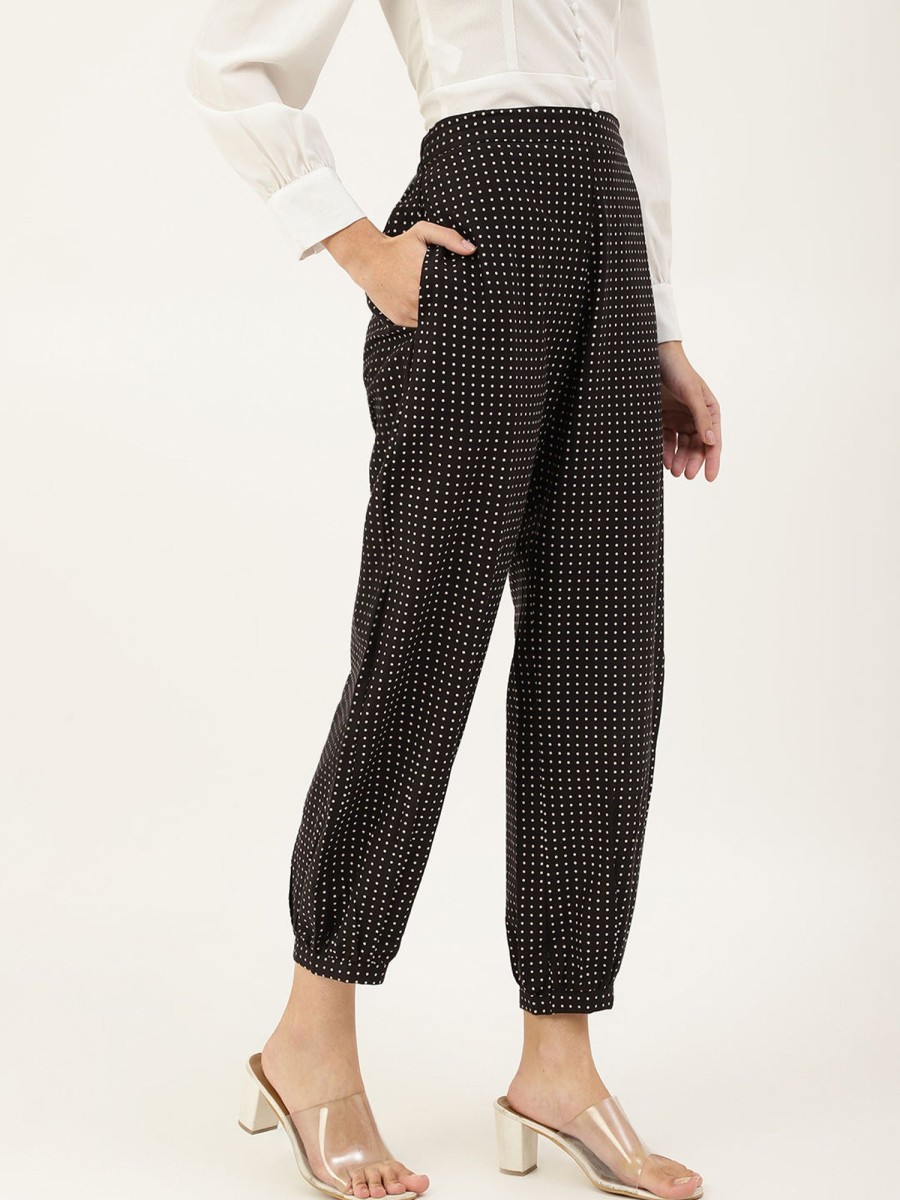 Women DECKEDUP | Women'S Flat-Front Pants And Off-White Printed Mid-Rise Cropped Ethnic Joggers - Deckedup Black