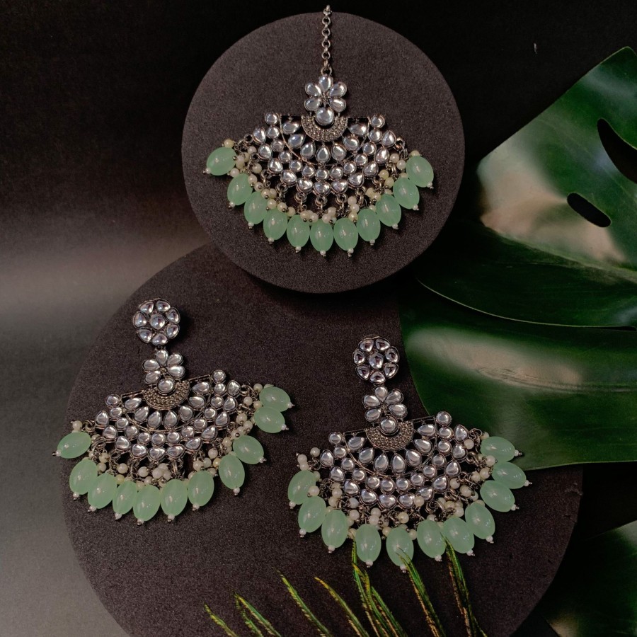 Jewellery I Jewels | Women'S Navratri Ethnic Stylish Silver Oxidised Kundan Pearl Chandbali Earrings With Maang Tikka Set - I Jewels Green