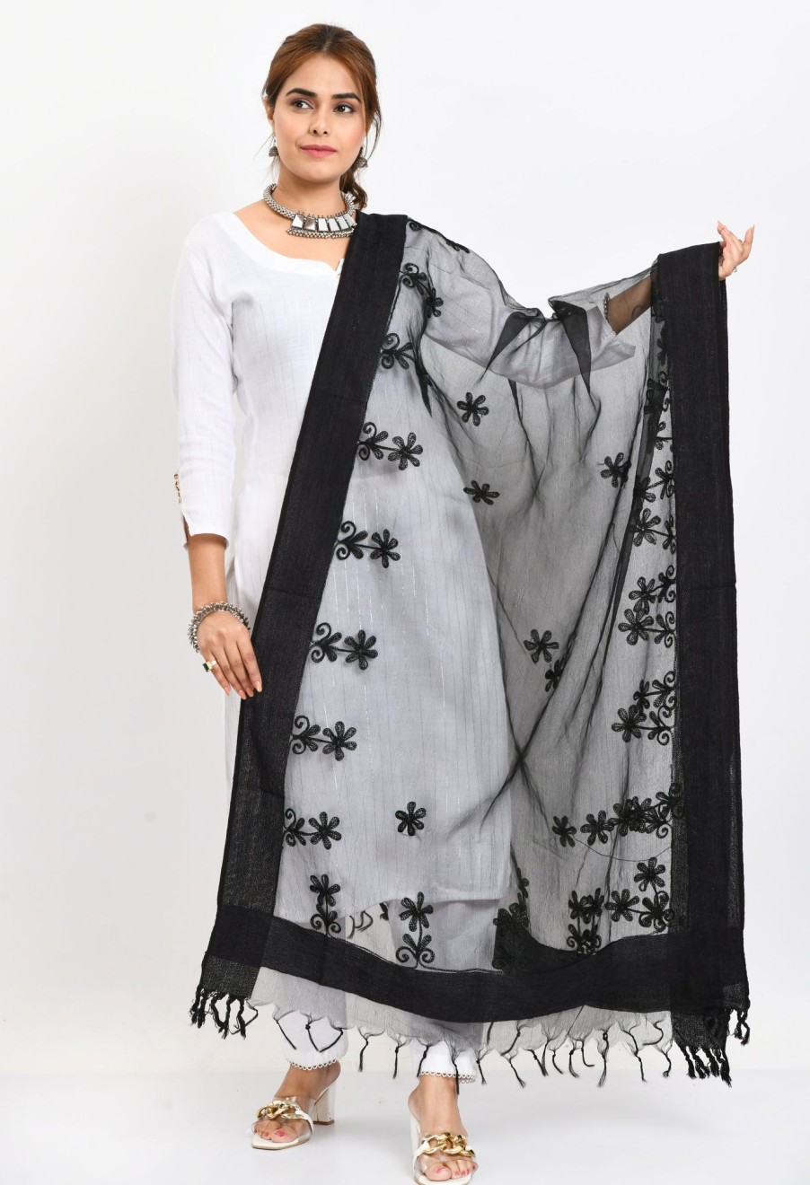 Women Moeza | Women'S Orgenza All Over Chikan Work Dupatta - Moeza Black