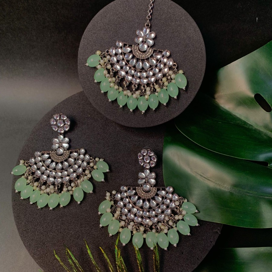 Jewellery I Jewels | Women'S Navratri Ethnic Stylish Silver Oxidised Kundan Pearl Chandbali Earrings With Maang Tikka Set - I Jewels Green