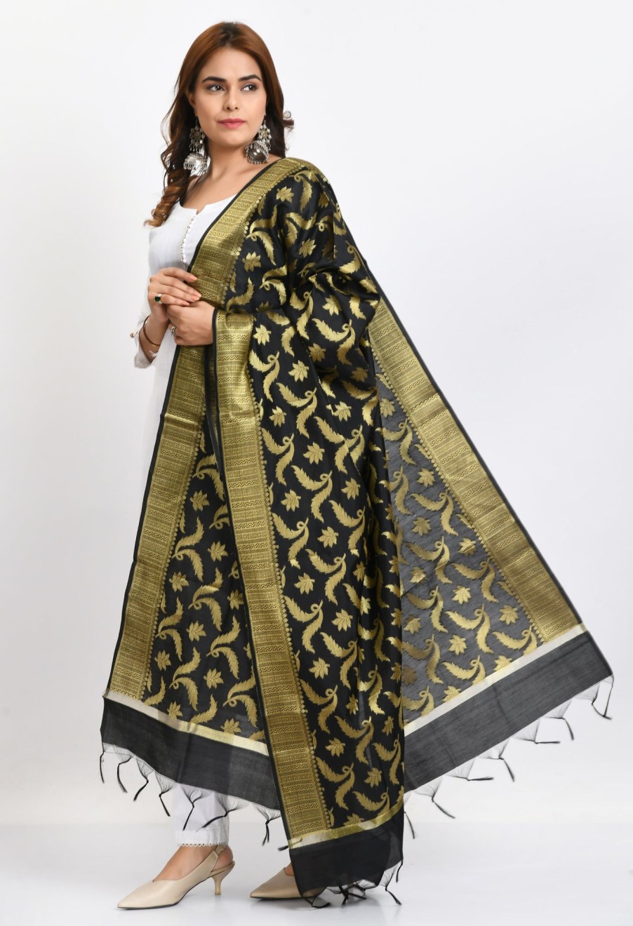 Women Moeza | Women'S Banarsi Silk Floral Woven Design Dupatta - Moeza Black