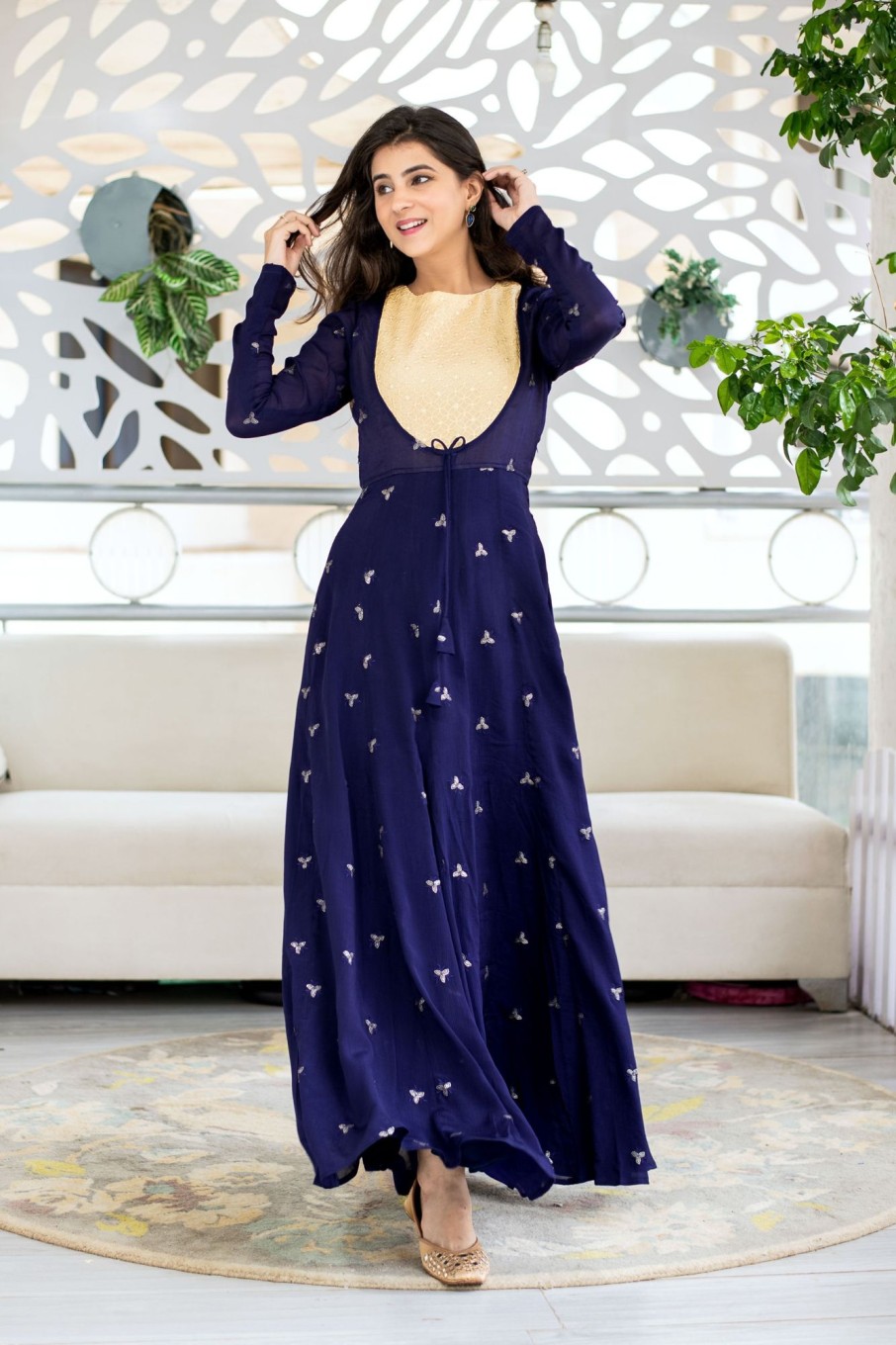 Women Label Shaurya Sanadhya | Women'S Deep Blue And Beige Gown By Label Shaurya Sanadhya