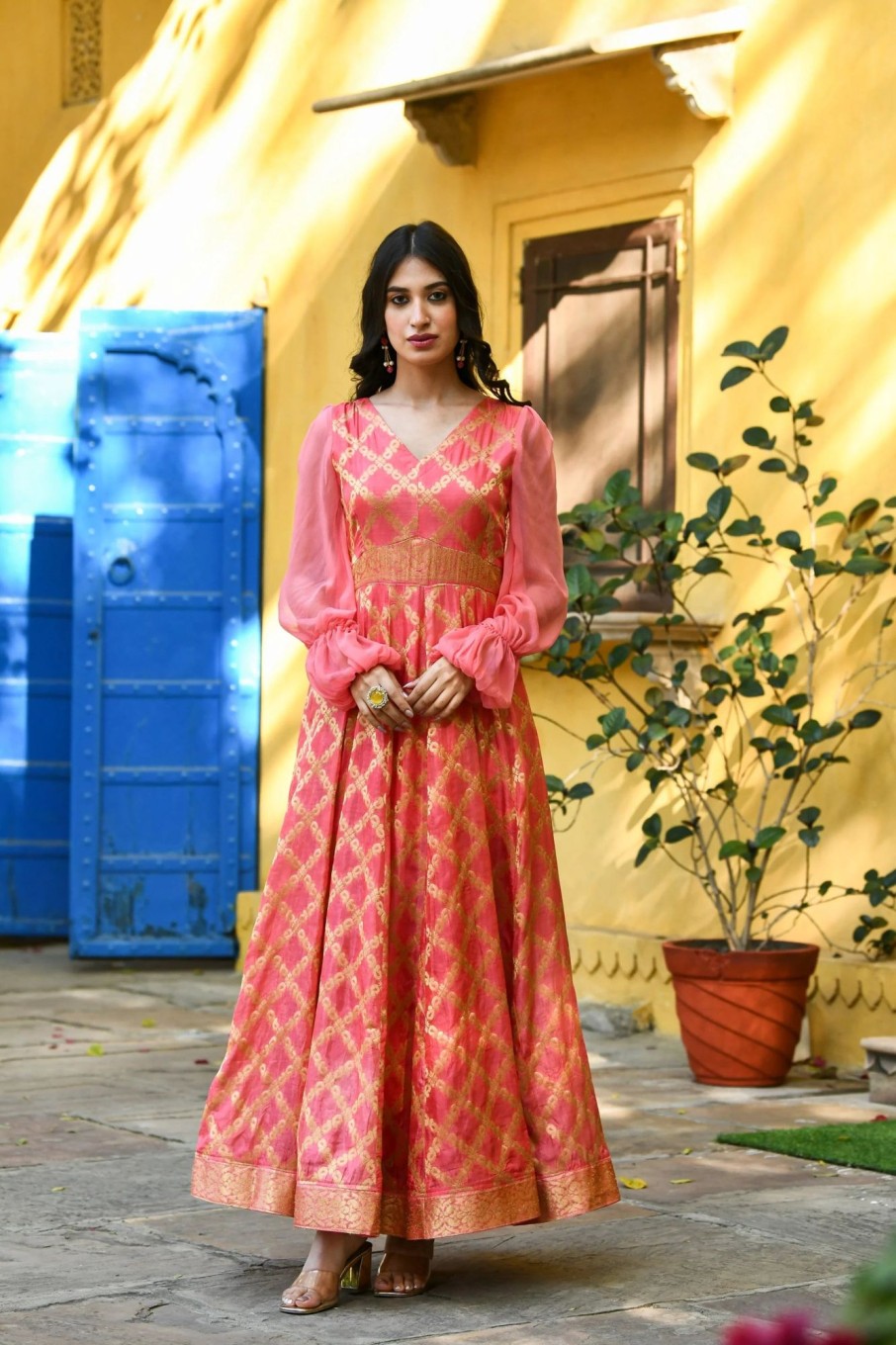 Women SARAS THE LABEL | Women'S Pink Silk Gown With Balloon Sleeves -(1Pc) - Saras The Label