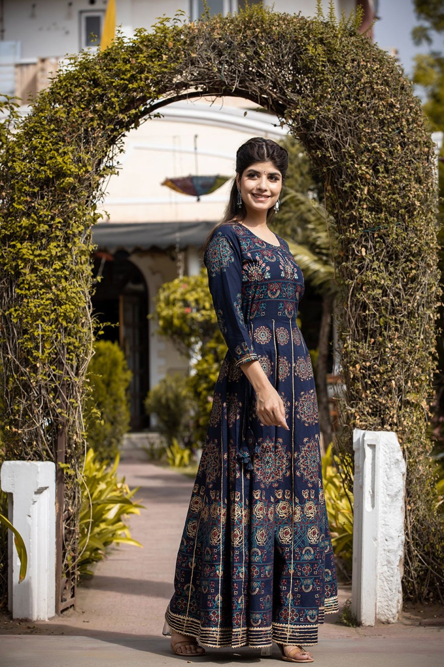 Women KAAJH | Women'S Gold Printed Ethnic Gown - Kaajh Blue