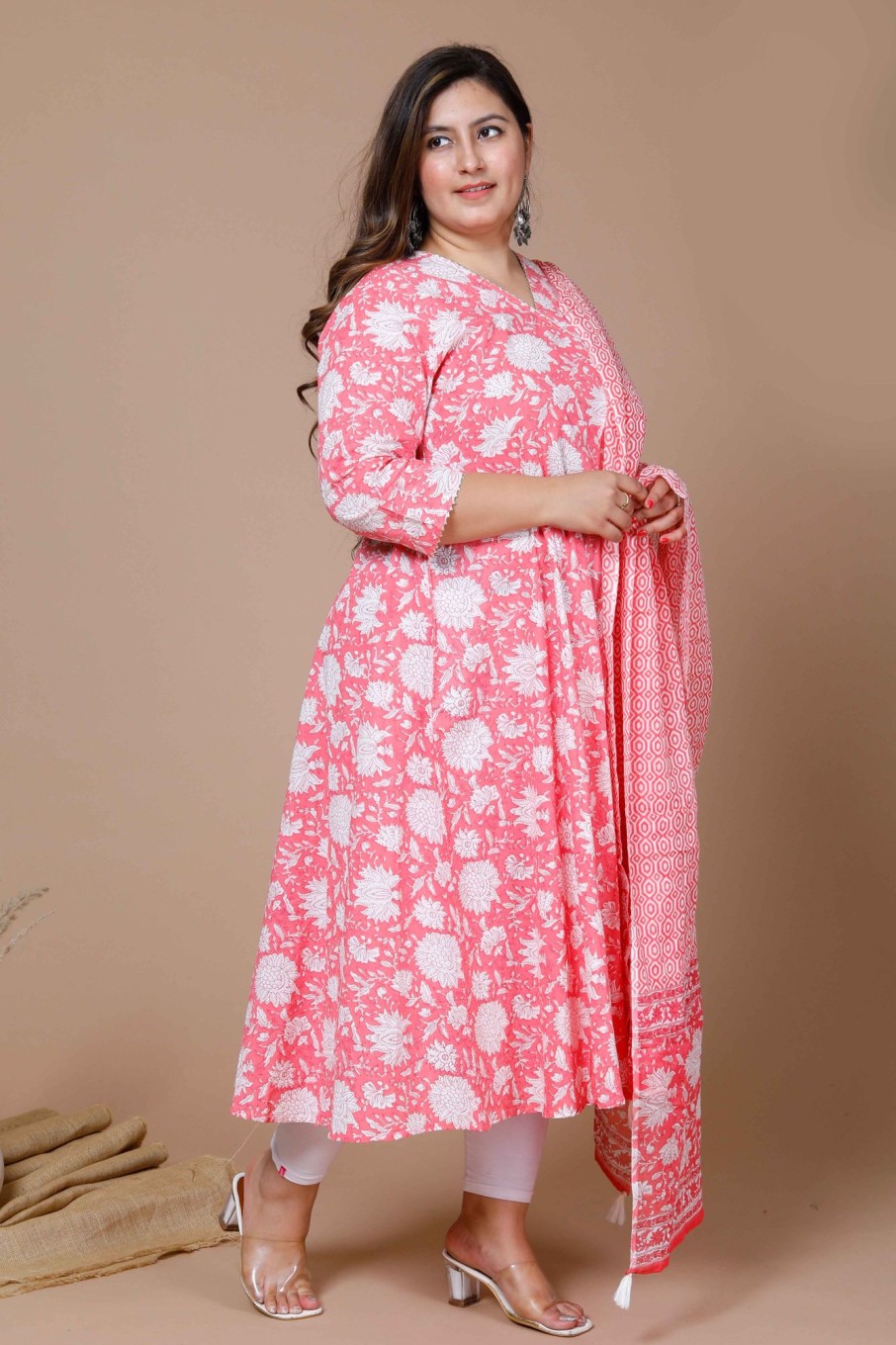 Women Miravan | Women'S Plus Size Cotton Floral Print Anarkali Kurta With Dupatta - Miravan Pink