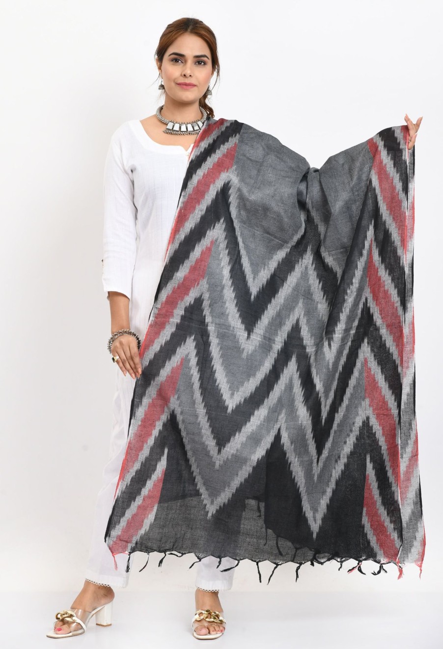 Women Moeza | Women'S Handloom Cotton Ikkat Maroon/ Dupatta - Moeza Black