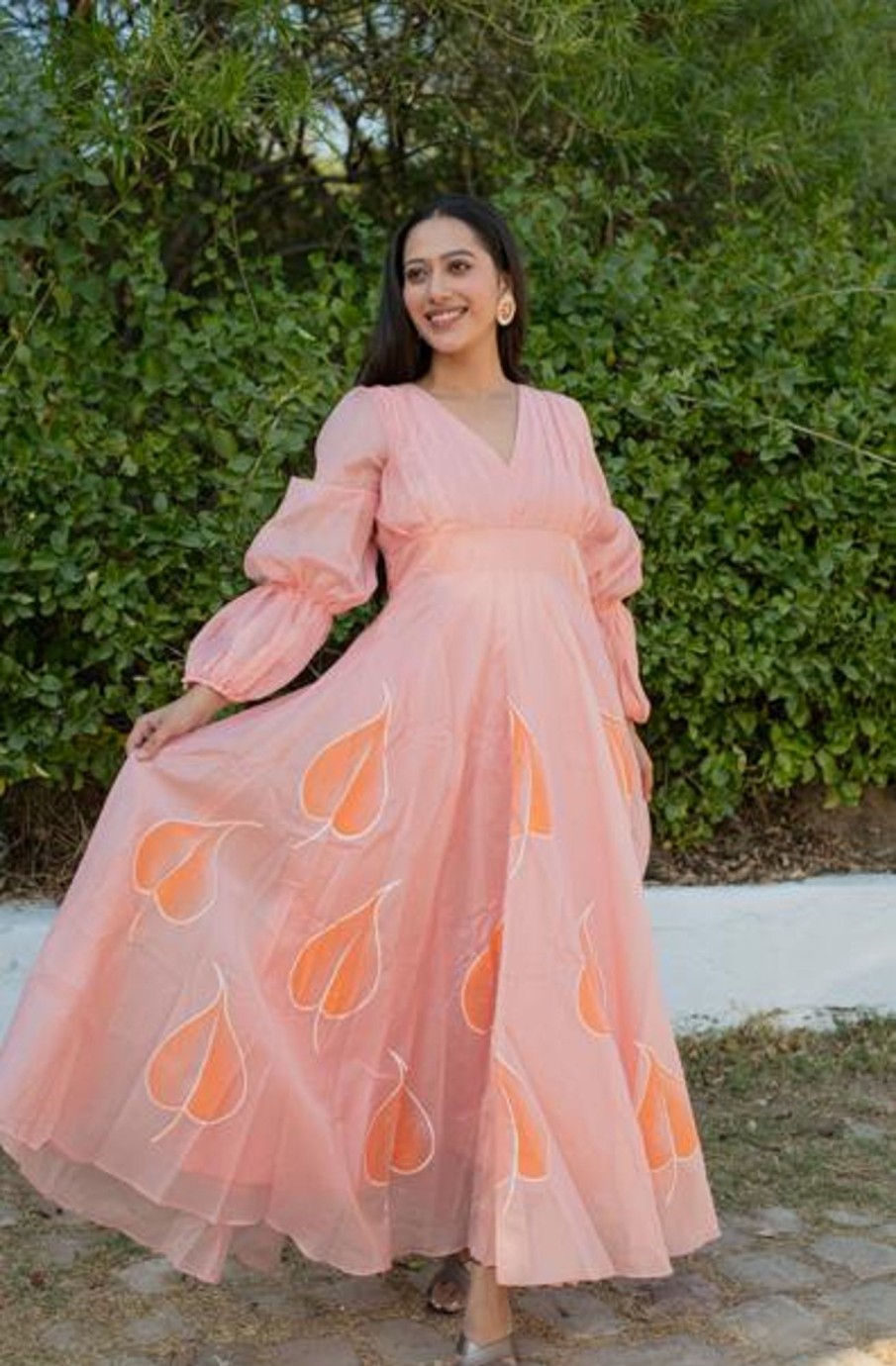 Women SARAS THE LABEL | Women'S Gulkaari Hand Painted Bell Sleeves Gown - Saras The Label Peach