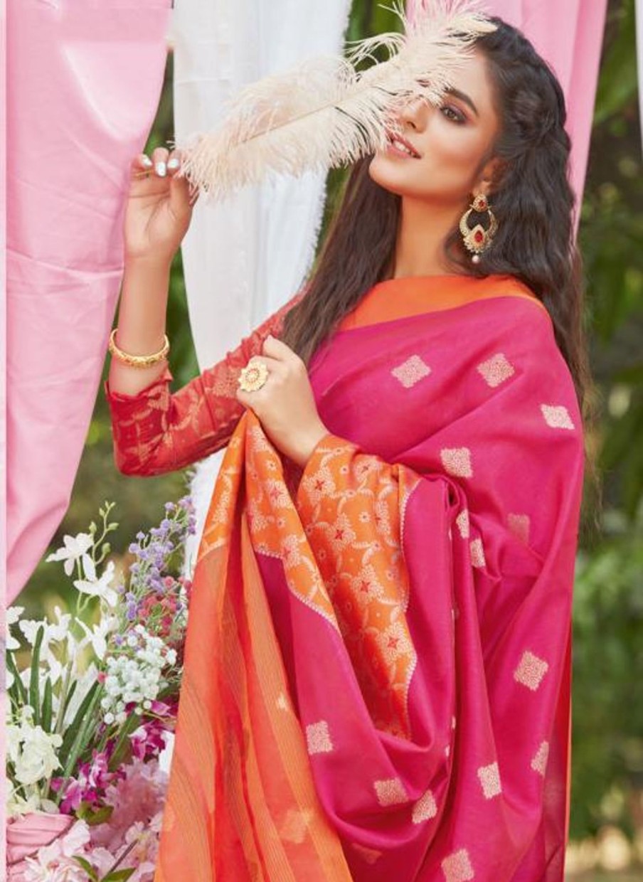 Women Sangam Prints | Women Pink Silk Saree By Sangam Prints (2 Pc Set)